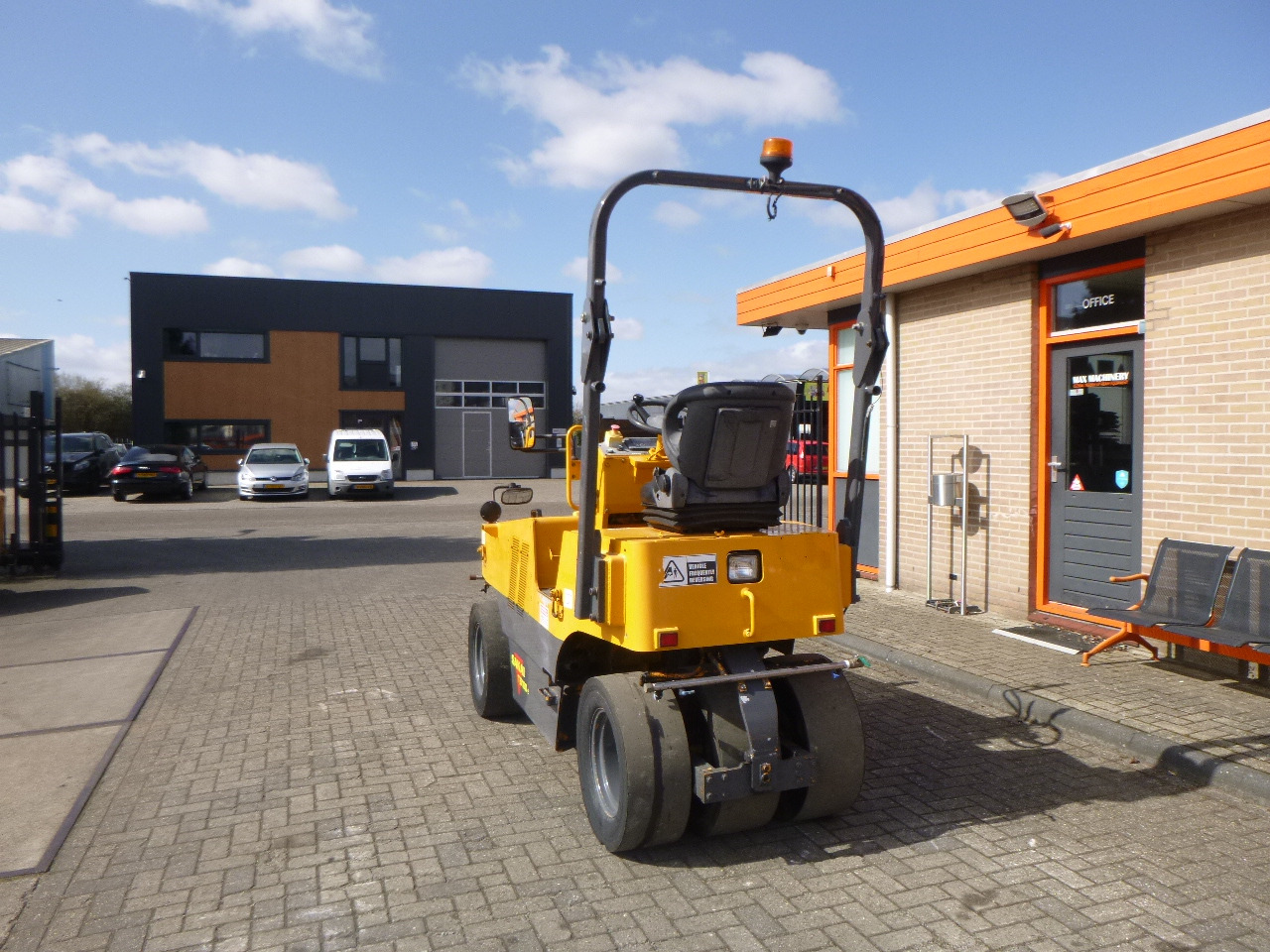 SAKAI TS160-2 - רולר פניאומטי: תמונה 3 SAKAI TS160-2 - רולר פניאומטי: תמונה 3