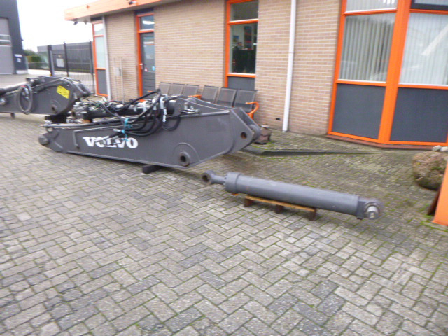 VOLVO EC235EL VAH Boom - זרוע עבור מחפר סורק: תמונה 2 VOLVO EC235EL VAH Boom - זרוע עבור מחפר סורק: תמונה 2