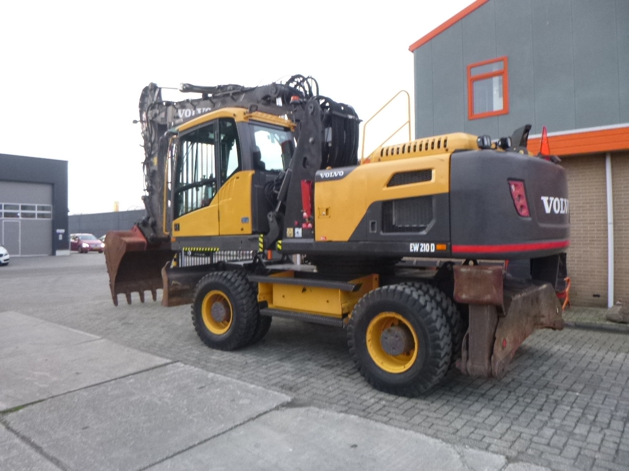 VOLVO EW210D - מחפר גלגלים: תמונה 1 VOLVO EW210D - מחפר גלגלים: תמונה 1