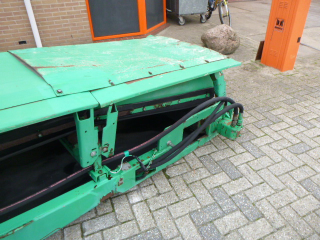מקצועה חשמלית קרה WIRTGEN 2100DC  Conveyor: תמונה 10