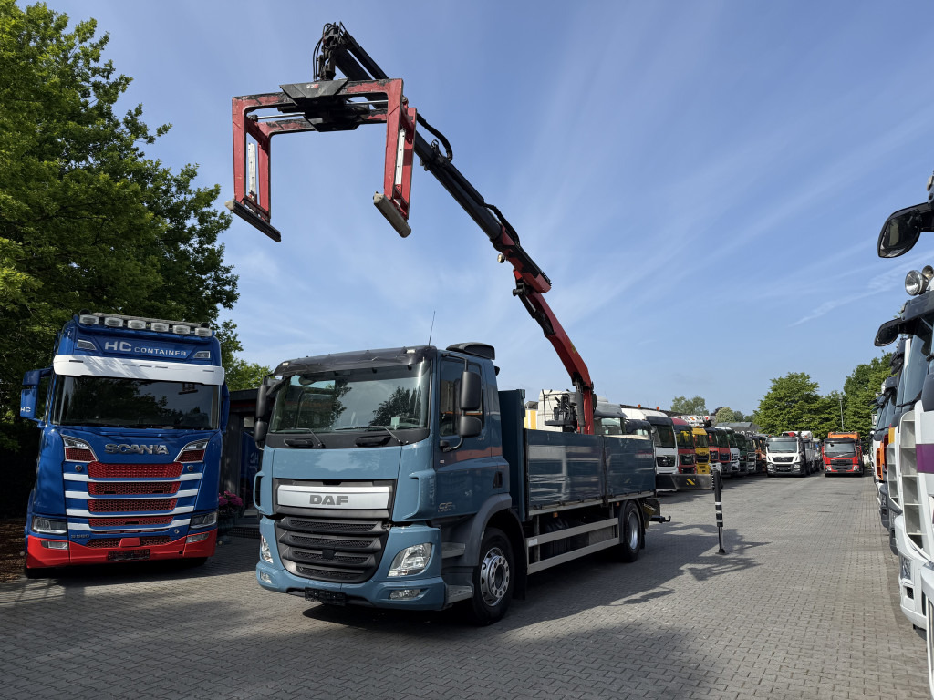 Daf CF320 Palfinger PK12001L Baustoffkran - משאית צד נופל/ שטוחה, משאית מנוף: תמונה 1 Daf CF320 Palfinger PK12001L Baustoffkran - משאית צד נופל/ שטוחה, משאית מנוף: תמונה 1