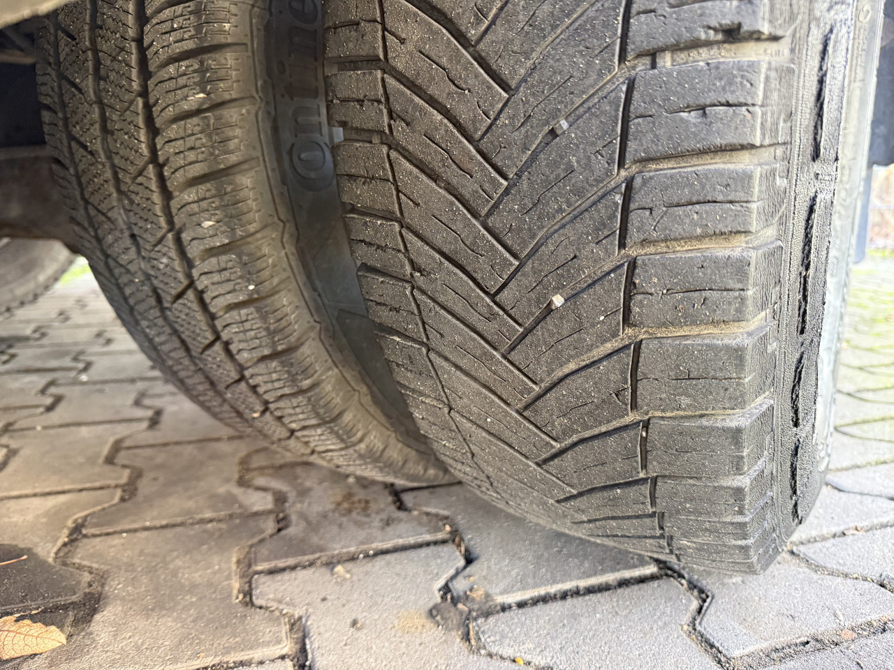 Iveco Daily 70C17 HMF 635 Kran bis 11 Meter - משאית מנוף, כלי רכב מסחרי במיטה שטוחה: תמונה 3 Iveco Daily 70C17 HMF 635 Kran bis 11 Meter - משאית מנוף, כלי רכב מסחרי במיטה שטוחה: תמונה 3