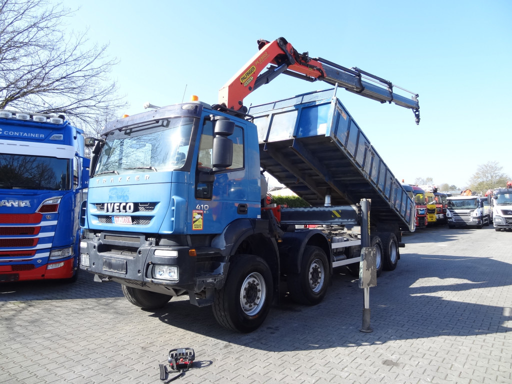 משאית מנוף, מזהיר Iveco Trakker AD340T41 8X4 Kipper Kran Palfinger 23002: תמונה 12