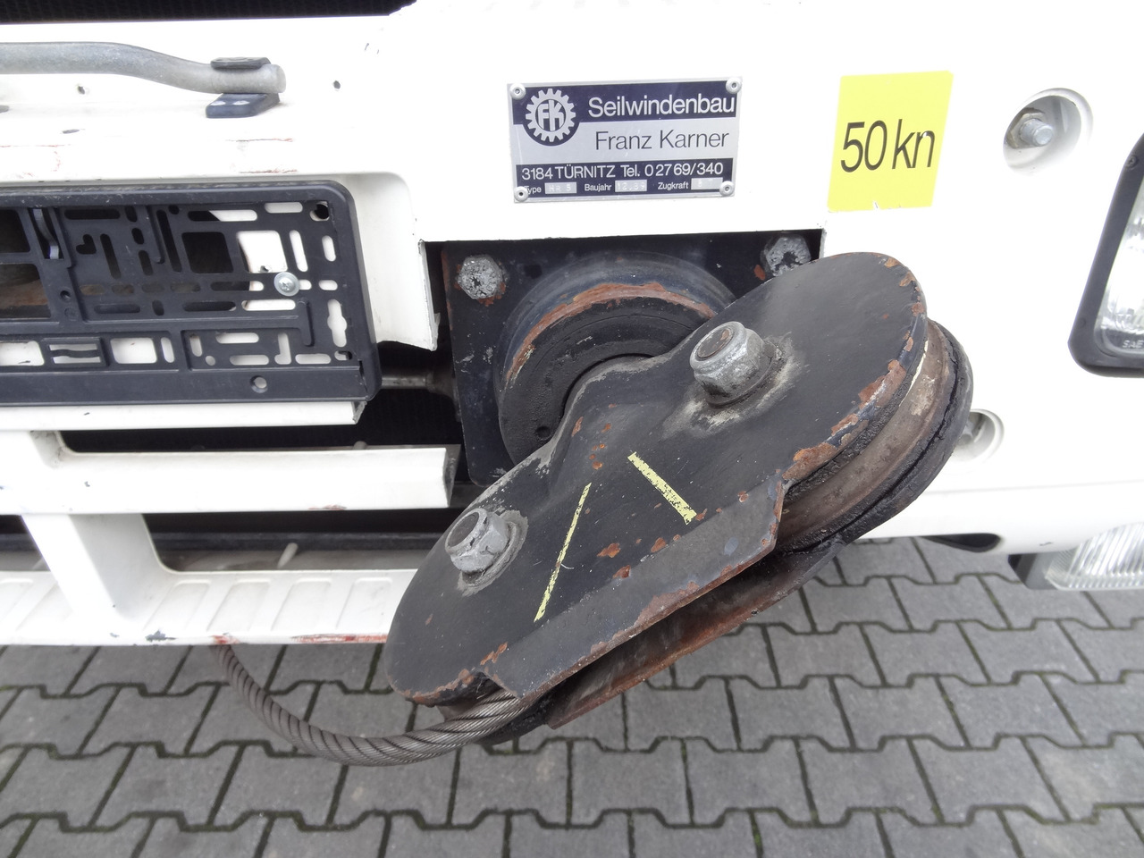 MAN F90 16.242 4X4 / Feuerwehr - משאית עם שלדת תא: תמונה 4 MAN F90 16.242 4X4 / Feuerwehr - משאית עם שלדת תא: תמונה 4