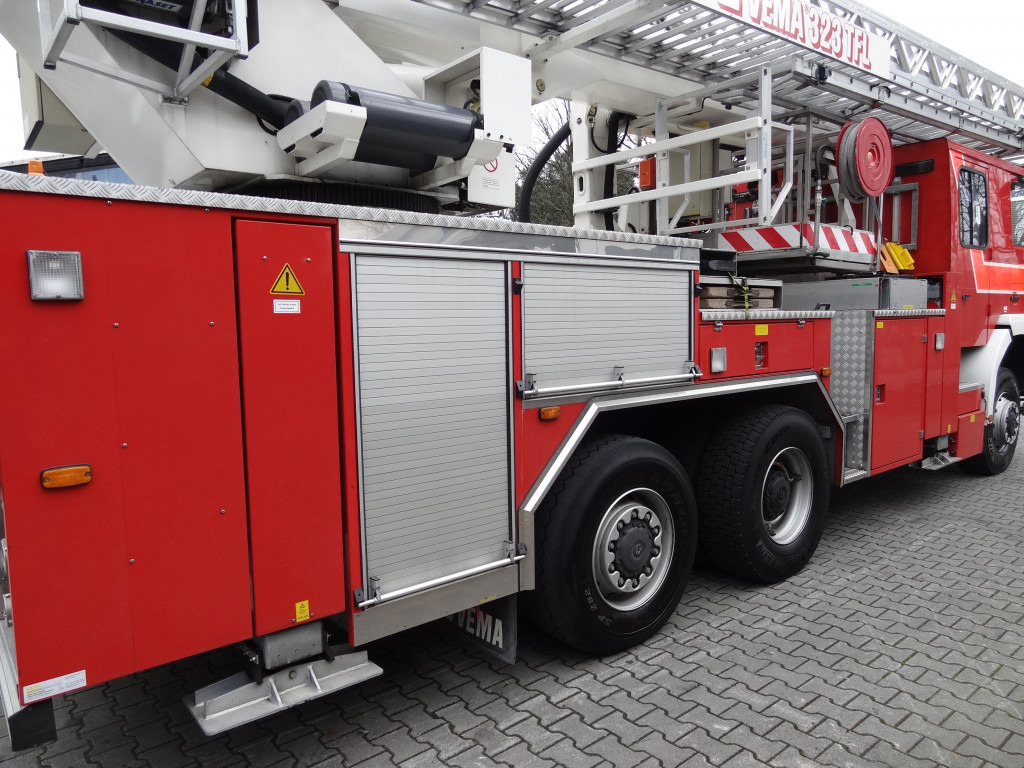MAN FE 410 6X6 Feuerwehr Vema Lift 32 Meter - פלטפורמה אווירית מותקנת על משאית: תמונה 4 MAN FE 410 6X6 Feuerwehr Vema Lift 32 Meter - פלטפורמה אווירית מותקנת על משאית: תמונה 4