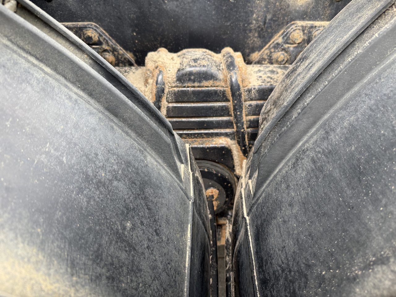 MAN TGS 26.400 6X6 BB Meiller - מזהיר: תמונה 4 MAN TGS 26.400 6X6 BB Meiller - מזהיר: תמונה 4