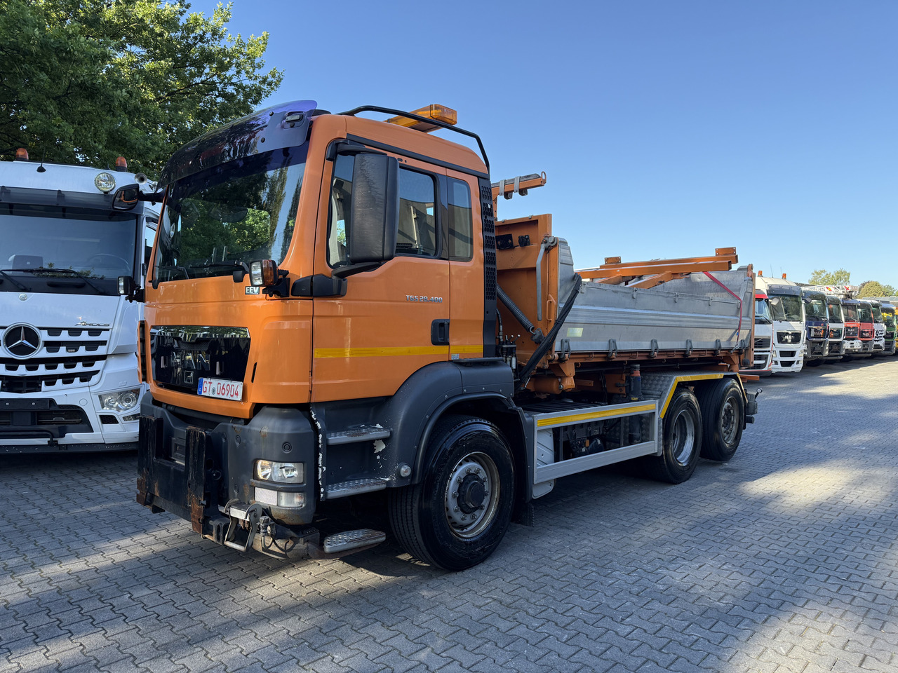 MAN TGS 28.400 6X4H-4 BL - משאית עם שלדת תא, משאית מנוף: תמונה 1 MAN TGS 28.400 6X4H-4 BL - משאית עם שלדת תא, משאית מנוף: תמונה 1