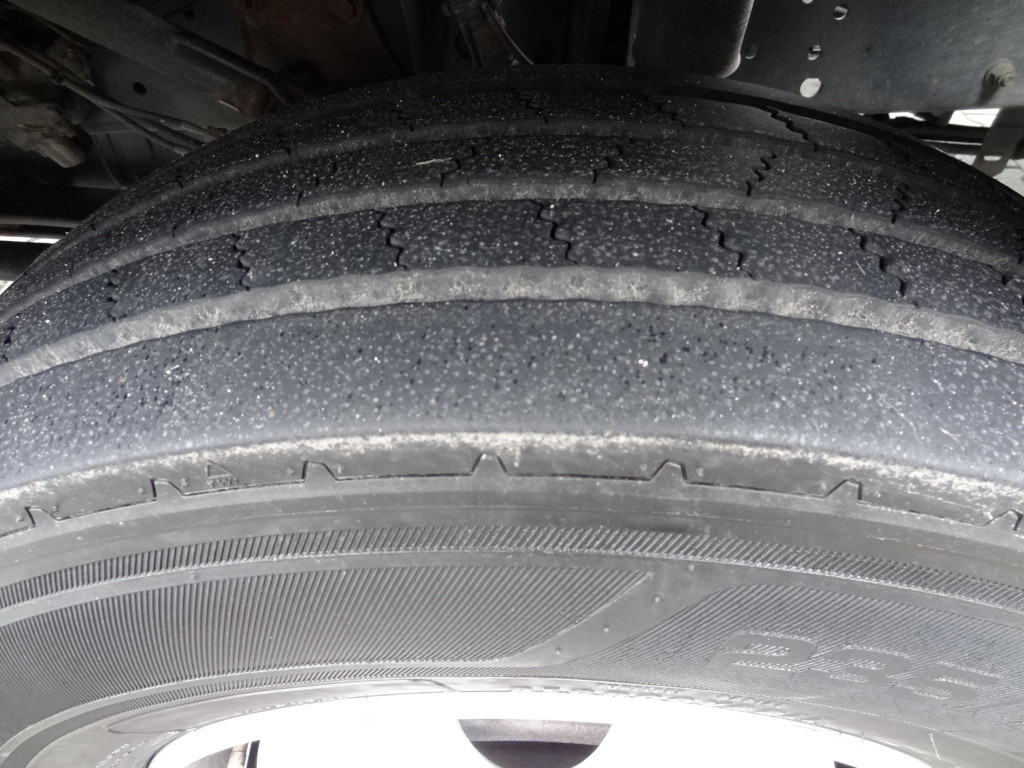 משאית צד נופל/ שטוחה, משאית מנוף Mercedes-Benz Atego 1023 Palfinger 6501 bis 14.5 Meter: תמונה 15