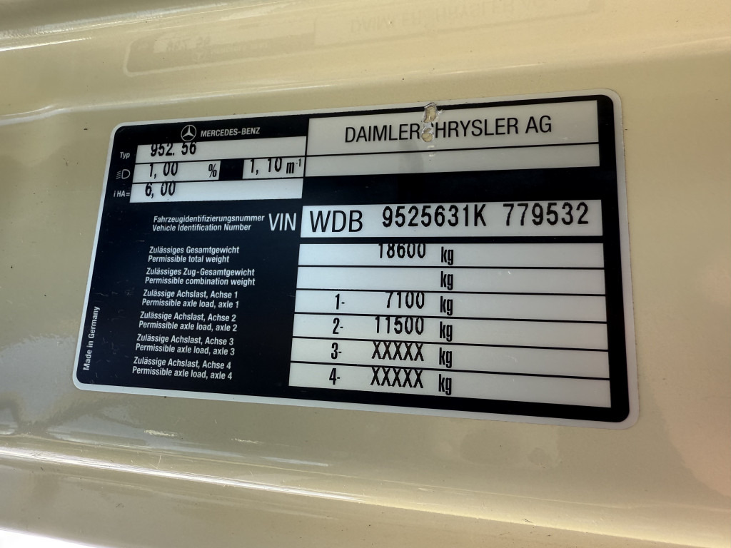 Mercedes-Benz Atego 1823 AK 4X4 Kipper Kran Palfinger PK10000 - משאית מנוף, מזהיר: תמונה 3 Mercedes-Benz Atego 1823 AK 4X4 Kipper Kran Palfinger PK10000 - משאית מנוף, מזהיר: תמונה 3