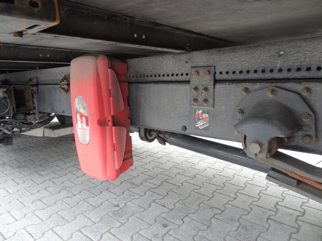 Renault D10.210 7m Koffer - משאית תיבה: תמונה 2 Renault D10.210 7m Koffer - משאית תיבה: תמונה 2