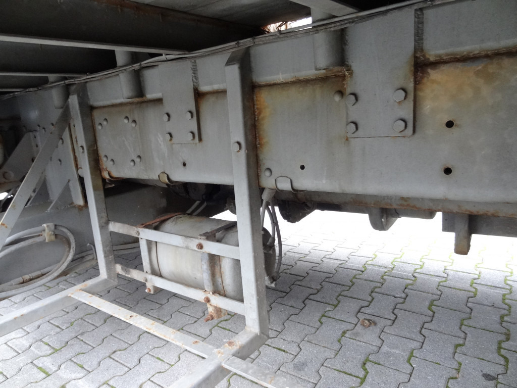 Scania R144 460 6X4 Fassi 360 bis 25 Meter - משאית צד נופל/ שטוחה, משאית מנוף: תמונה 5 Scania R144 460 6X4 Fassi 360 bis 25 Meter - משאית צד נופל/ שטוחה, משאית מנוף: תמונה 5