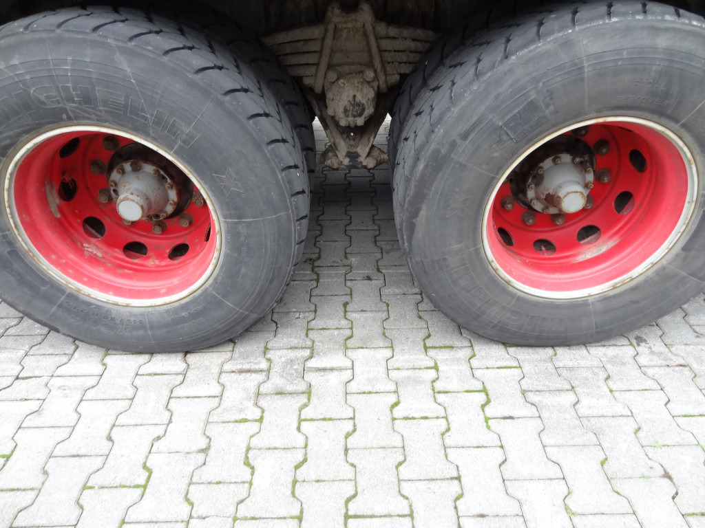 Scania R144 460 6X4 Fassi 360 bis 25 Meter - משאית צד נופל/ שטוחה, משאית מנוף: תמונה 4 Scania R144 460 6X4 Fassi 360 bis 25 Meter - משאית צד נופל/ שטוחה, משאית מנוף: תמונה 4
