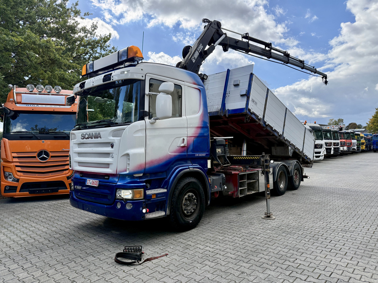 Scania R380 6X2*4 Kipper mit Kran HIAB 220 - מזהיר, משאית מנוף: תמונה 1 Scania R380 6X2*4 Kipper mit Kran HIAB 220 - מזהיר, משאית מנוף: תמונה 1