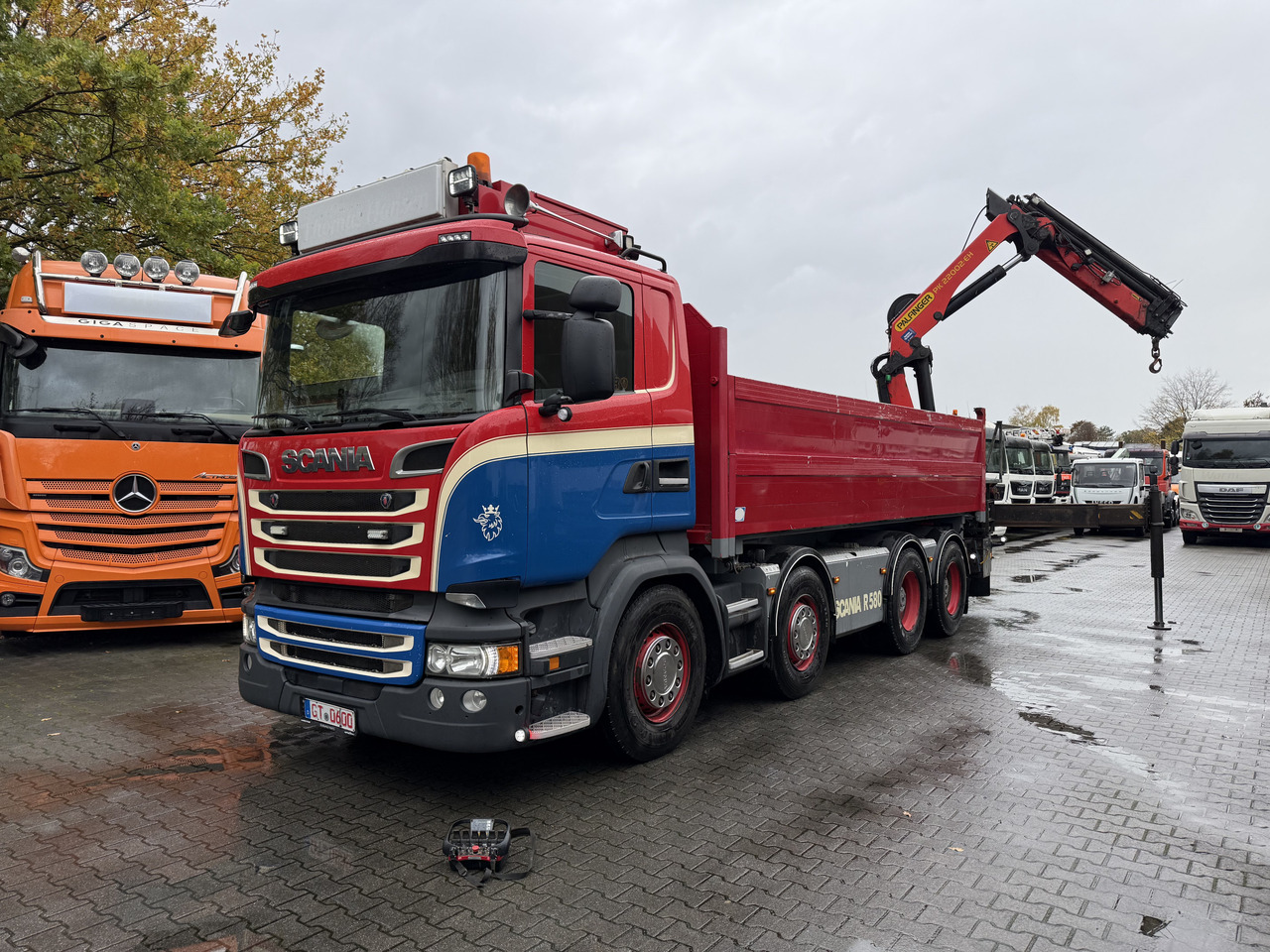 Scania R580 V8 8X4 Kipper Kran Palfinger 22002 - משאית מנוף, מזהיר: תמונה 1 Scania R580 V8 8X4 Kipper Kran Palfinger 22002 - משאית מנוף, מזהיר: תמונה 1