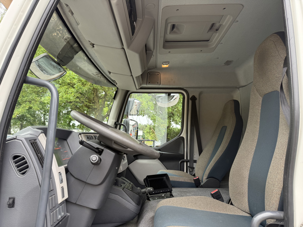 Volvo FL250.16 HMF 875 K3 - משאית מנוף: תמונה 4 Volvo FL250.16 HMF 875 K3 - משאית מנוף: תמונה 4
