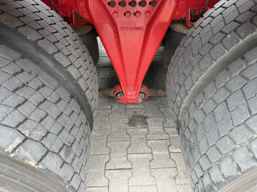 Volvo FM12 420 8X4 Kran Palfinger PK90002 31 Meter - משאית מנוף: תמונה 5 Volvo FM12 420 8X4 Kran Palfinger PK90002 31 Meter - משאית מנוף: תמונה 5