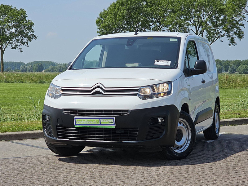 Citroën Berlingo 1.5 L1 Airco Navi Euro6! - כלי רכב מסחרי עם תיבה: תמונה 1 Citroën Berlingo 1.5 L1 Airco Navi Euro6! - כלי רכב מסחרי עם תיבה: תמונה 1