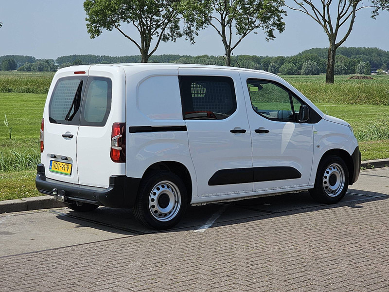 Citroën Berlingo 1.5 L1 Airco Navi Euro6! - כלי רכב מסחרי עם תיבה: תמונה 3 Citroën Berlingo 1.5 L1 Airco Navi Euro6! - כלי רכב מסחרי עם תיבה: תמונה 3