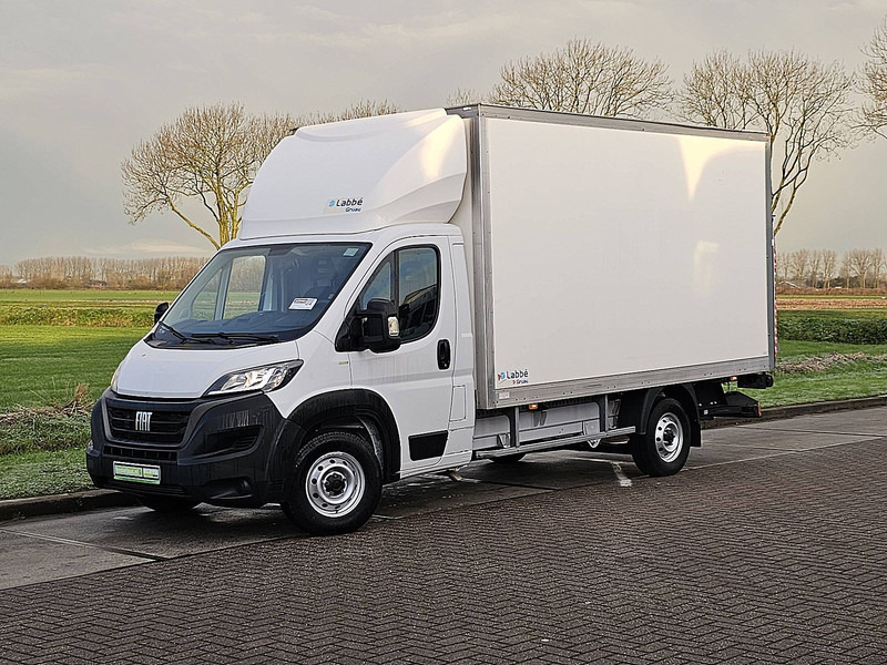 Fiat Ducato 2.2 Bakwagen Laadklep! - כלי רכב מסחרי עם תיבה: תמונה 2 Fiat Ducato 2.2 Bakwagen Laadklep! - כלי רכב מסחרי עם תיבה: תמונה 2