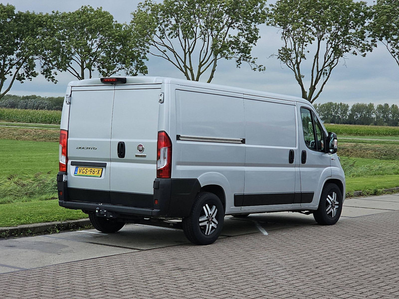 Fiat Ducato 33 2.3 AC AUTOMAAT EURO6 - כלי רכב מסחרי קטן: תמונה 3 Fiat Ducato 33 2.3 AC AUTOMAAT EURO6 - כלי רכב מסחרי קטן: תמונה 3
