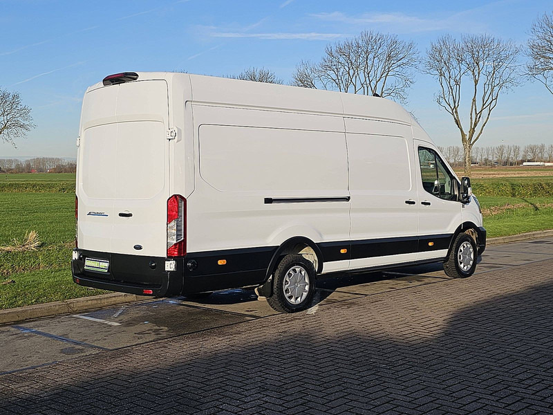 Ford E-Transit L4H3 Maxi 89 kWh - כלי רכב מסחרי עם לוח, כלי רכב מסחרי חשמלי: תמונה 3 Ford E-Transit L4H3 Maxi 89 kWh - כלי רכב מסחרי עם לוח, כלי רכב מסחרי חשמלי: תמונה 3