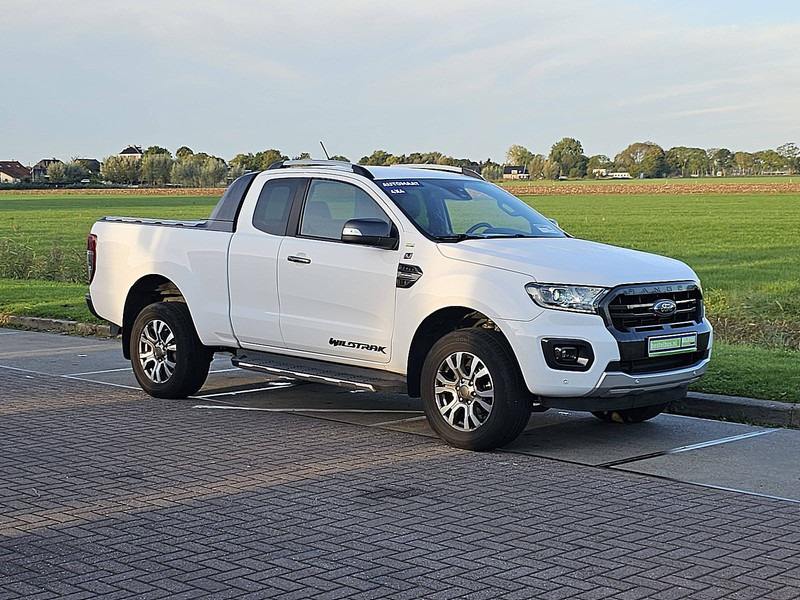 Ford Ranger 2.0 213 WILDTRACK - טנדר: תמונה 5 Ford Ranger 2.0 213 WILDTRACK - טנדר: תמונה 5