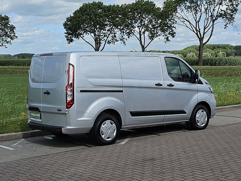 Ford Transit Custom 2.0 L1H1 Navi Airco - כלי רכב מסחרי קטן: תמונה 3 Ford Transit Custom 2.0 L1H1 Navi Airco - כלי רכב מסחרי קטן: תמונה 3