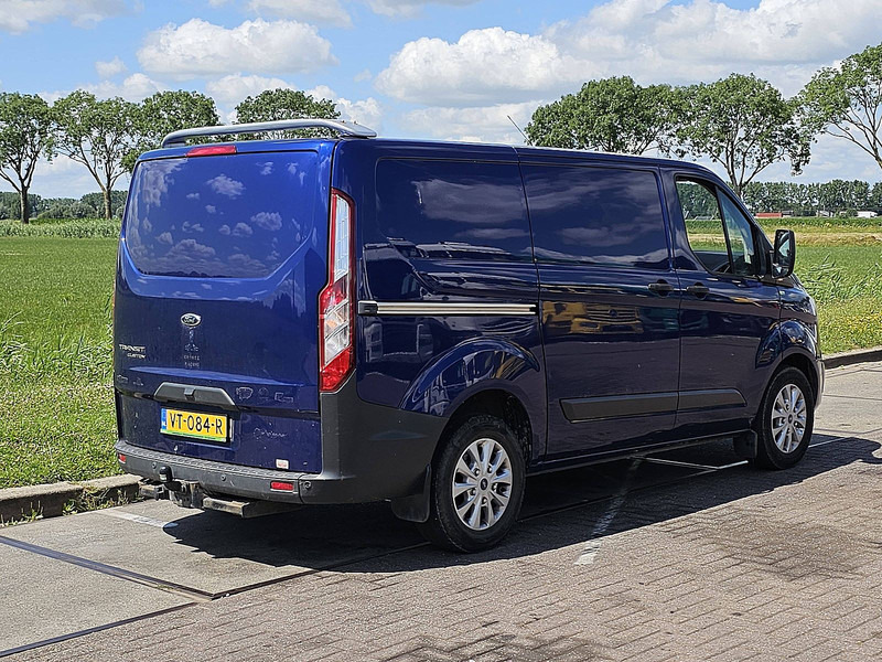 Ford Transit Custom 2.2 ac - כלי רכב מסחרי קטן: תמונה 3 Ford Transit Custom 2.2 ac - כלי רכב מסחרי קטן: תמונה 3