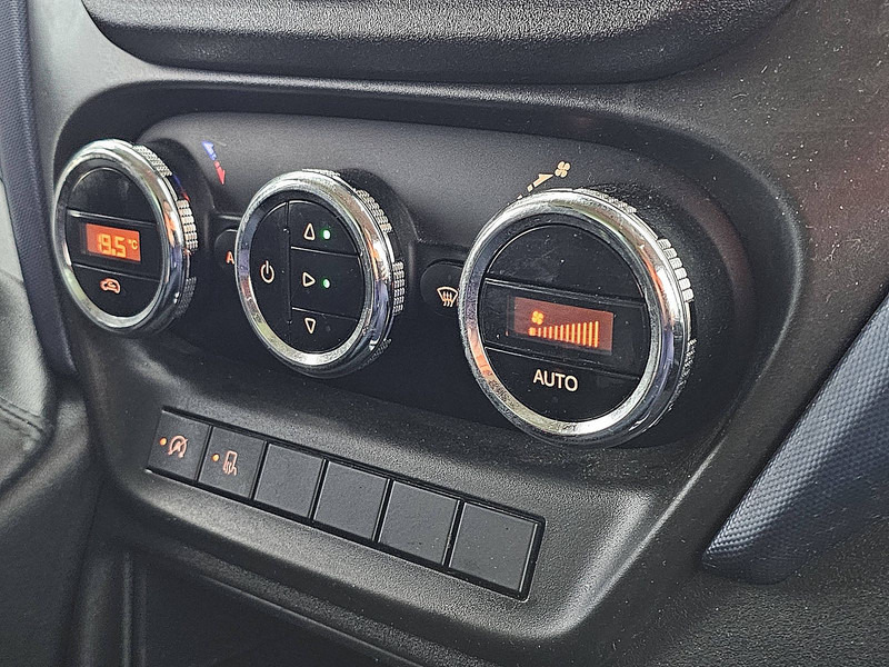 הַחכָּרָה Iveco Daily 35 S 16 AUT. LAADKLEP Iveco Daily 35 S 16 AUT. LAADKLEP: תמונה 10