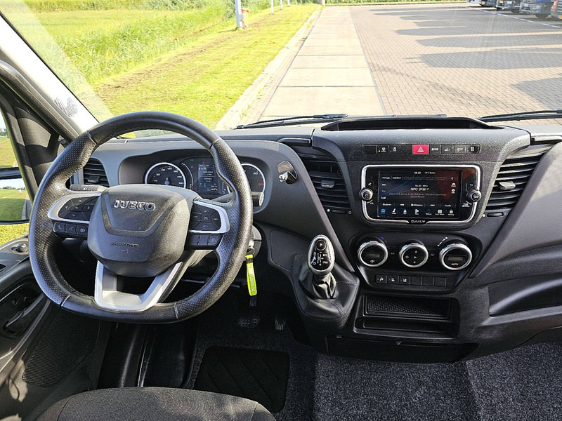 כלי רכב מסחרי עם לוח Iveco Daily 35C18 ac automaat  EURO6: תמונה 8