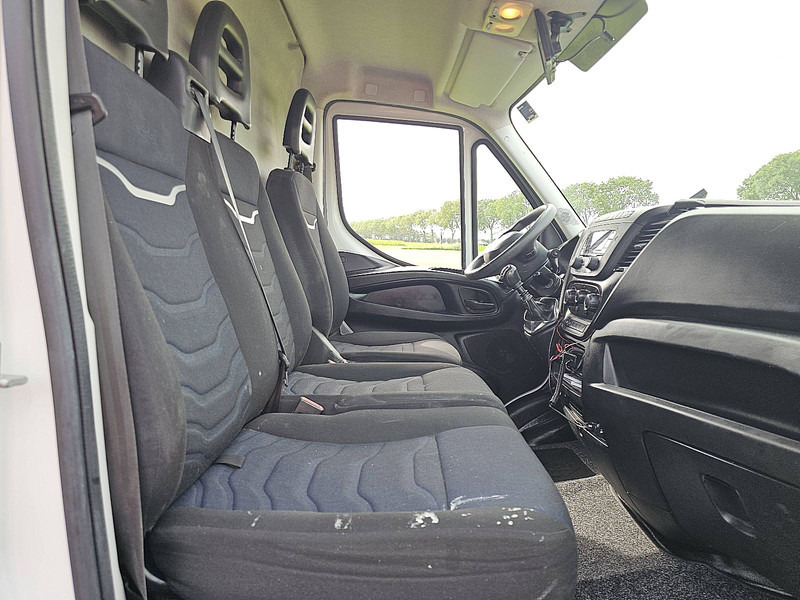 כלי רכב מסחרי עם לוח Iveco Daily 35S14 L1H2 Airco Euro6: תמונה 7