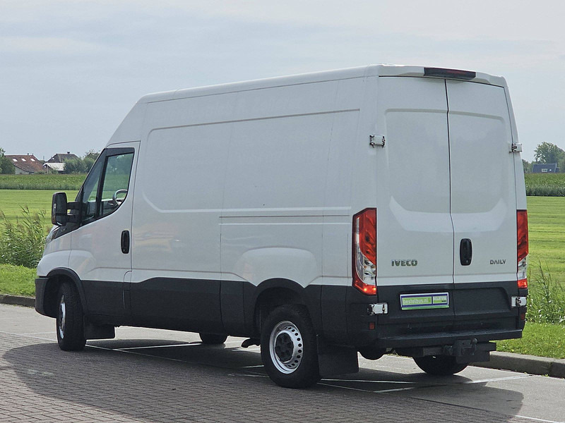 כלי רכב מסחרי עם לוח Iveco Daily 35S14 L1H2 Airco Euro6: תמונה 6