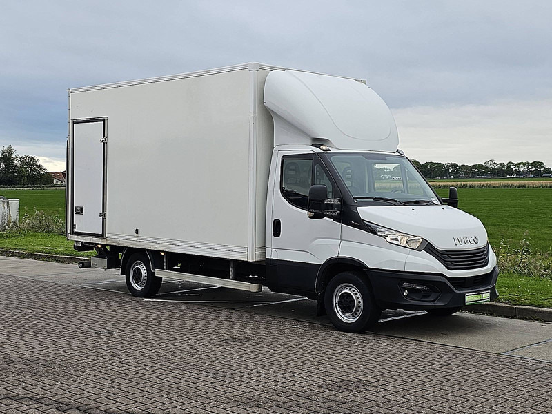 Iveco Daily 35S18 Bakwagen Laadklep! - כלי רכב מסחרי עם תיבה: תמונה 5 Iveco Daily 35S18 Bakwagen Laadklep! - כלי רכב מסחרי עם תיבה: תמונה 5