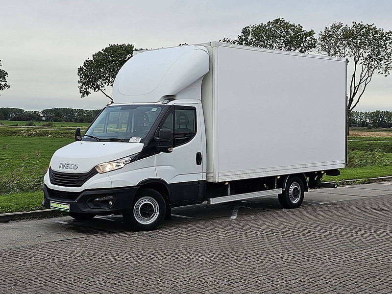 Iveco Daily 35S18 Bakwagen Laadklep! - כלי רכב מסחרי עם תיבה: תמונה 2 Iveco Daily 35S18 Bakwagen Laadklep! - כלי רכב מסחרי עם תיבה: תמונה 2