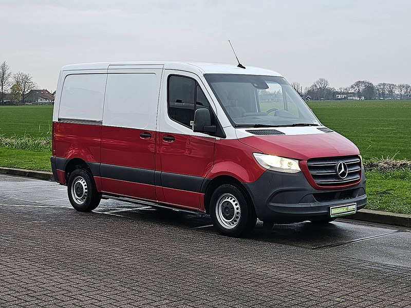 Mercedes-Benz Sprinter 214 L1H1 Mbux Airco Eur6 - כלי רכב מסחרי קטן: תמונה 5 Mercedes-Benz Sprinter 214 L1H1 Mbux Airco Eur6 - כלי רכב מסחרי קטן: תמונה 5
