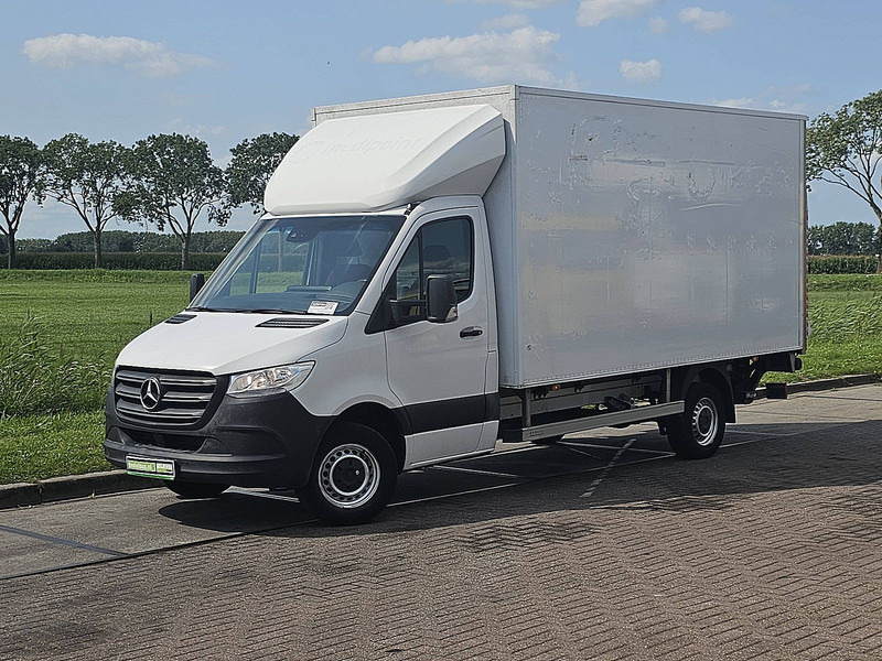 Mercedes-Benz Sprinter 314 Bakwagen Laadklep! - כלי רכב מסחרי עם תיבה: תמונה 2 Mercedes-Benz Sprinter 314 Bakwagen Laadklep! - כלי רכב מסחרי עם תיבה: תמונה 2