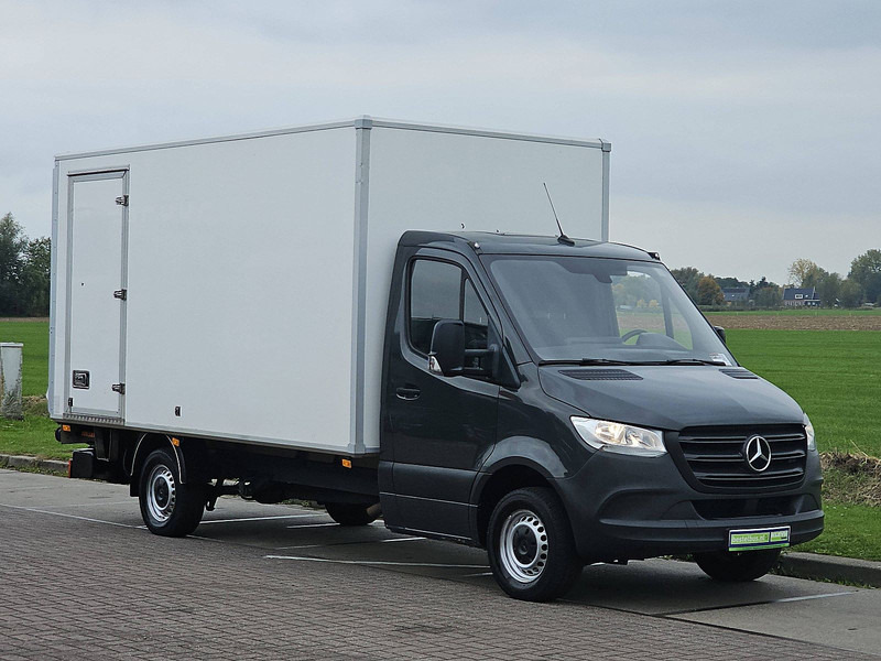 Mercedes-Benz Sprinter 314 Bakwagen Laadklep! - כלי רכב מסחרי עם תיבה: תמונה 5 Mercedes-Benz Sprinter 314 Bakwagen Laadklep! - כלי רכב מסחרי עם תיבה: תמונה 5
