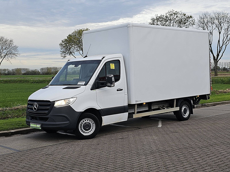 Mercedes-Benz Sprinter 315 Bakwagen Laadklep! - כלי רכב מסחרי עם תיבה: תמונה 2 Mercedes-Benz Sprinter 315 Bakwagen Laadklep! - כלי רכב מסחרי עם תיבה: תמונה 2