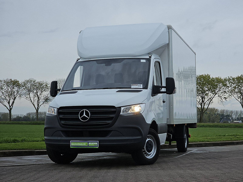 Mercedes-Benz Sprinter 315 Bakwagen Laadklep! - כלי רכב מסחרי עם תיבה: תמונה 1 Mercedes-Benz Sprinter 315 Bakwagen Laadklep! - כלי רכב מסחרי עם תיבה: תמונה 1