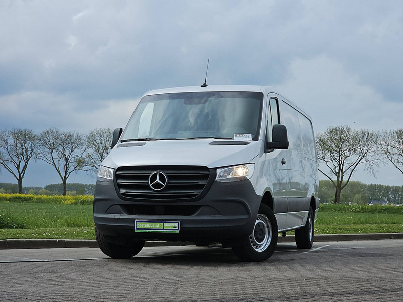 Mercedes-Benz Sprinter 315 L2H1 RWD Mbux! - כלי רכב מסחרי עם לוח: תמונה 1 Mercedes-Benz Sprinter 315 L2H1 RWD Mbux! - כלי רכב מסחרי עם לוח: תמונה 1
