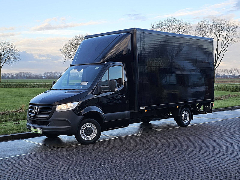 Mercedes-Benz Sprinter 316 Bakwagen Laadklep - כלי רכב מסחרי עם תיבה: תמונה 2 Mercedes-Benz Sprinter 316 Bakwagen Laadklep - כלי רכב מסחרי עם תיבה: תמונה 2