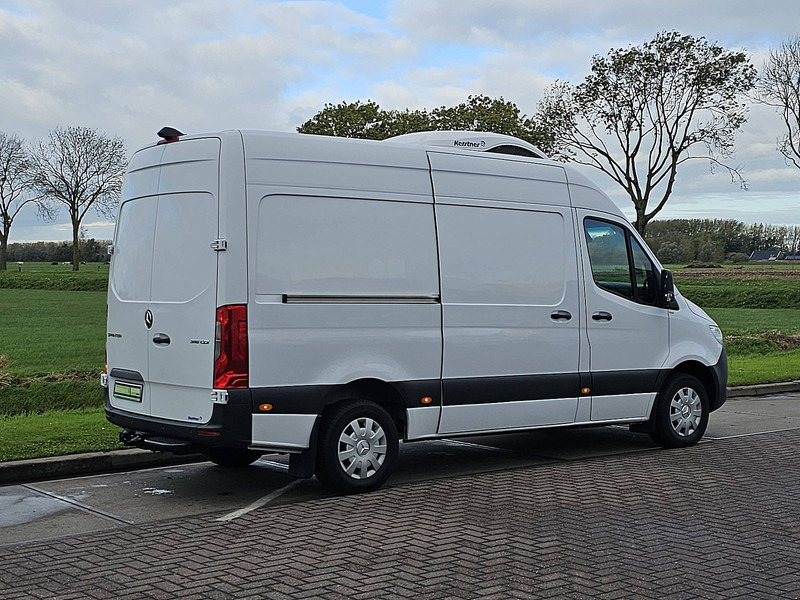 Mercedes-Benz Sprinter 316 L2H2 Koelwagen Mbux - כלי רכב מסחרי לקירור: תמונה 3 Mercedes-Benz Sprinter 316 L2H2 Koelwagen Mbux - כלי רכב מסחרי לקירור: תמונה 3