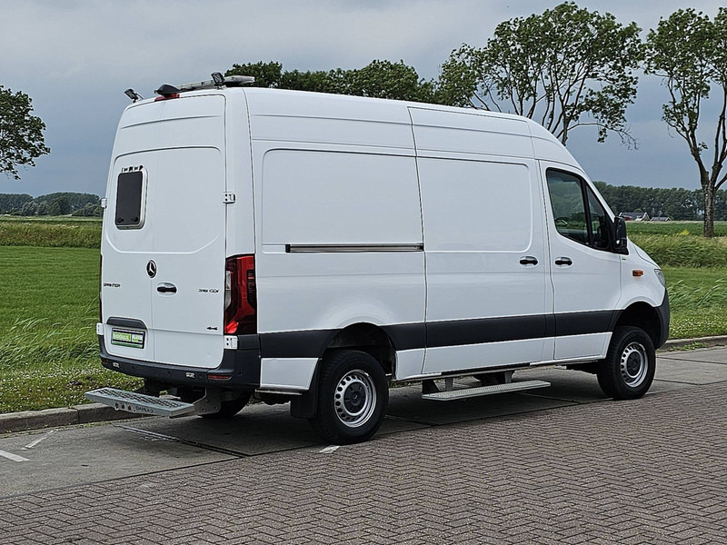 Mercedes-Benz Sprinter 316 L2H2 Mbux 4x4 Autom! - כלי רכב מסחרי עם לוח: תמונה 3 Mercedes-Benz Sprinter 316 L2H2 Mbux 4x4 Autom! - כלי רכב מסחרי עם לוח: תמונה 3