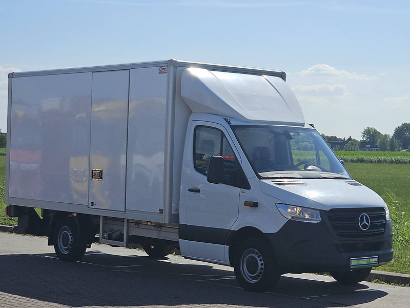 Mercedes-Benz Sprinter 317 Bakwagen Laadklep! - כלי רכב מסחרי עם תיבה: תמונה 5 Mercedes-Benz Sprinter 317 Bakwagen Laadklep! - כלי רכב מסחרי עם תיבה: תמונה 5