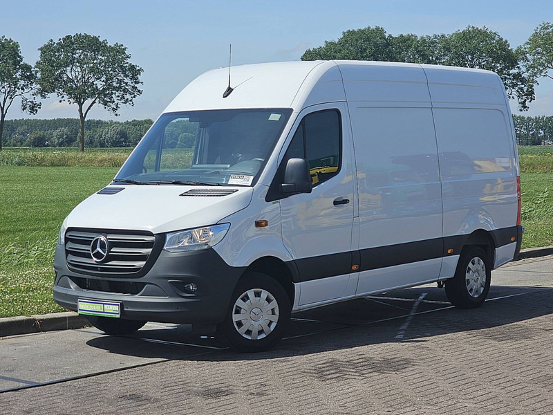 Mercedes-Benz Sprinter 317 L2H2 Navi Mbux - כלי רכב מסחרי עם לוח: תמונה 2 Mercedes-Benz Sprinter 317 L2H2 Navi Mbux - כלי רכב מסחרי עם לוח: תמונה 2