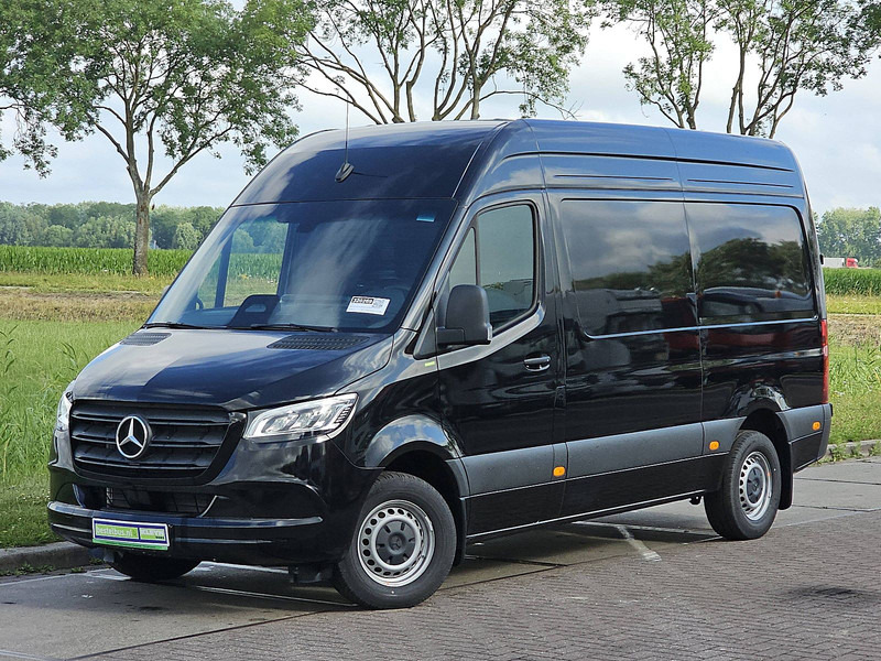 Mercedes-Benz Sprinter 319 L2H2 LED Mbux 190Pk! - כלי רכב מסחרי עם לוח: תמונה 2 Mercedes-Benz Sprinter 319 L2H2 LED Mbux 190Pk! - כלי רכב מסחרי עם לוח: תמונה 2