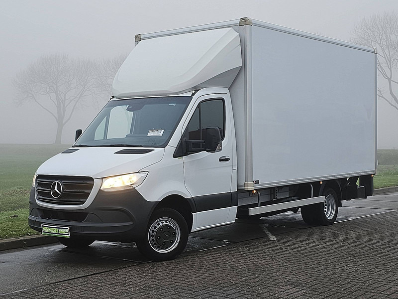 Mercedes-Benz Sprinter 515 Bakwagen Laadklep! - כלי רכב מסחרי עם תיבה: תמונה 2 Mercedes-Benz Sprinter 515 Bakwagen Laadklep! - כלי רכב מסחרי עם תיבה: תמונה 2