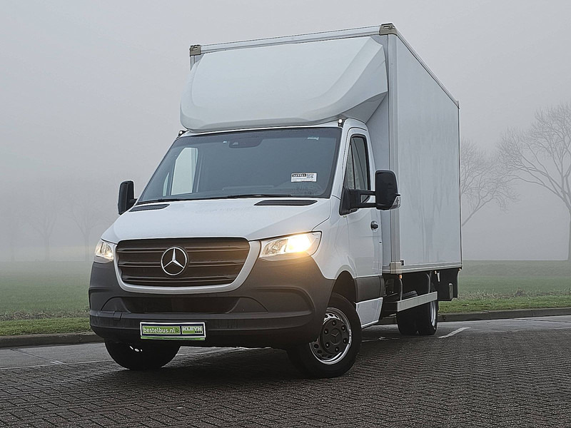 Mercedes-Benz Sprinter 515 Bakwagen Laadklep! - כלי רכב מסחרי עם תיבה: תמונה 1 Mercedes-Benz Sprinter 515 Bakwagen Laadklep! - כלי רכב מסחרי עם תיבה: תמונה 1