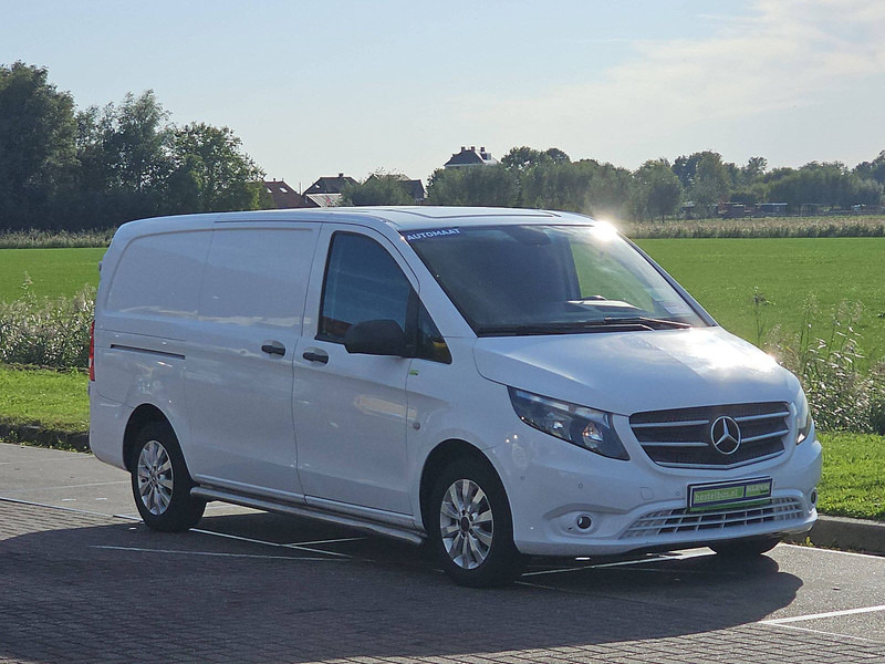 Mercedes-Benz Vito - כלי רכב מסחרי עם לוח: תמונה 5 Mercedes-Benz Vito - כלי רכב מסחרי עם לוח: תמונה 5