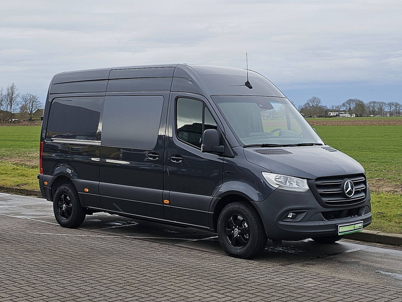 Mercedes-Benz eSprinter L2H2 47 kWh Airco! - כלי רכב מסחרי עם לוח, כלי רכב מסחרי חשמלי: תמונה 5 Mercedes-Benz eSprinter L2H2 47 kWh Airco! - כלי רכב מסחרי עם לוח, כלי רכב מסחרי חשמלי: תמונה 5